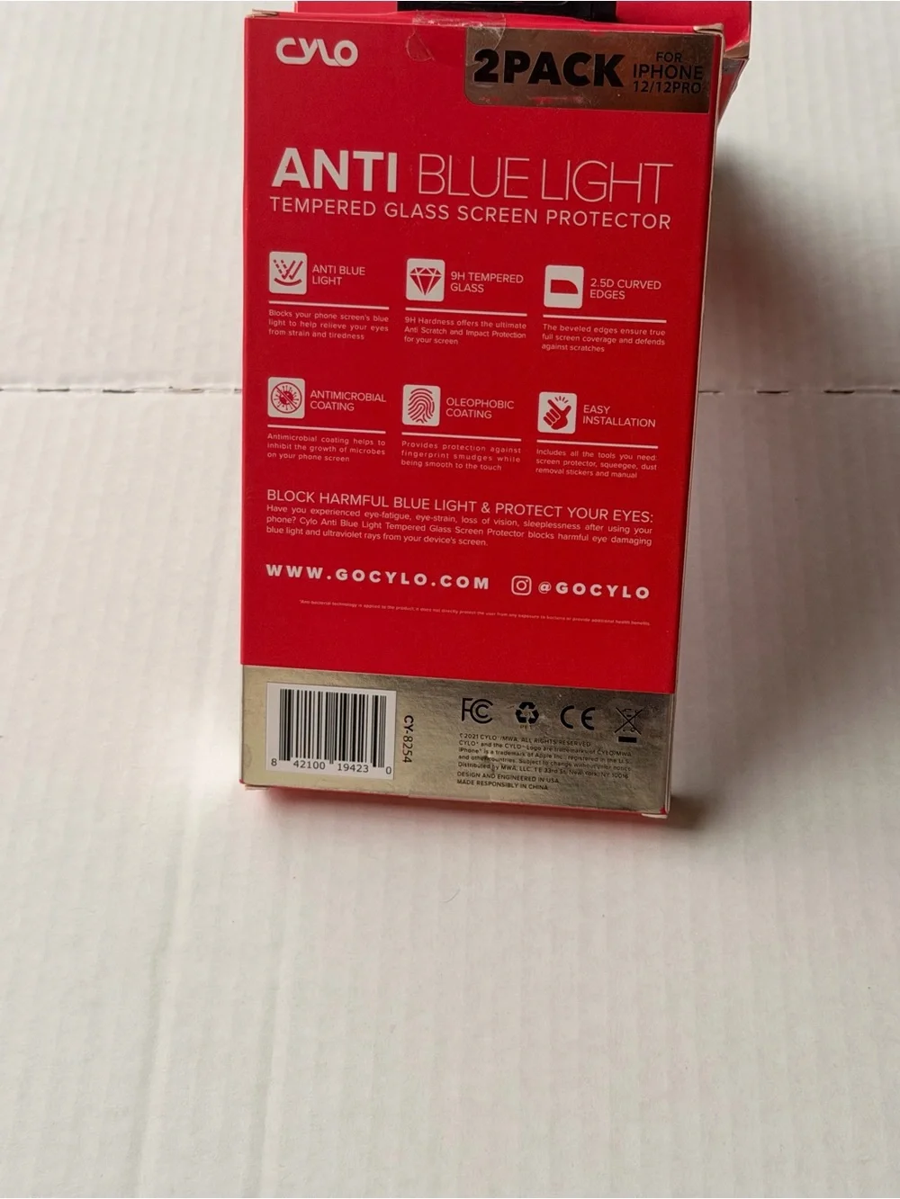 NWT Cylo 2-Pack Anti Ligth Tempered Glass Screen Protector IPhone 12/Pro Each